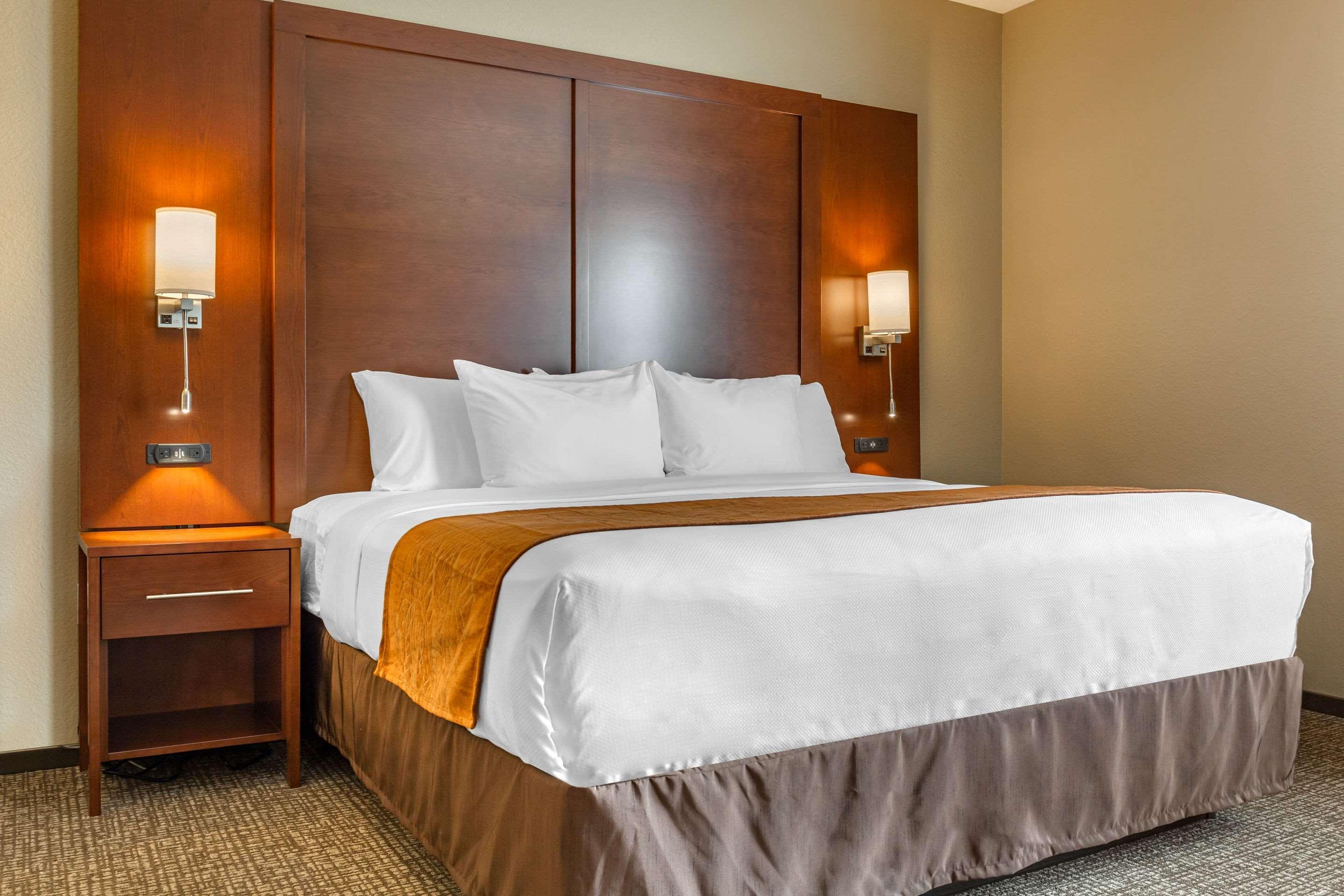 Comfort Inn & Suites Boise Airport Exteriör bild