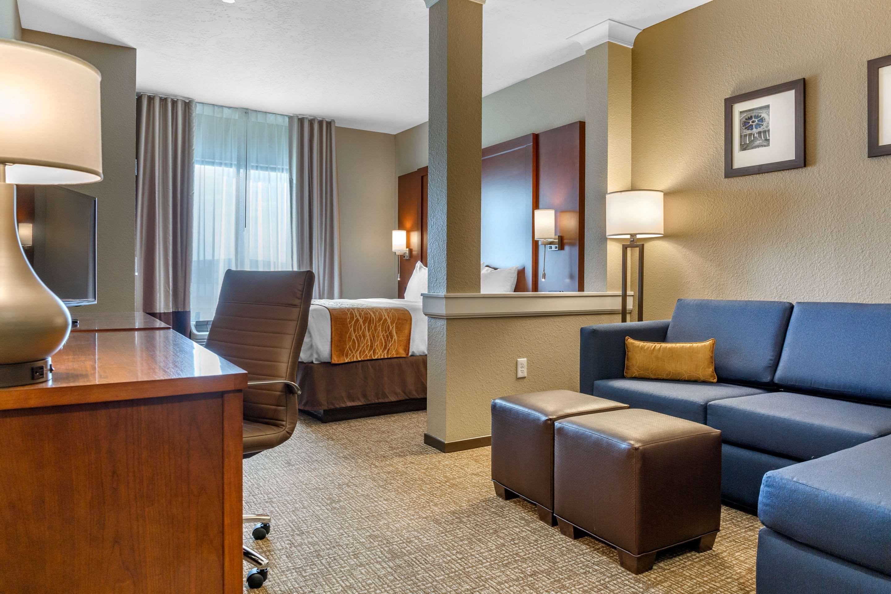 Comfort Inn & Suites Boise Airport Exteriör bild