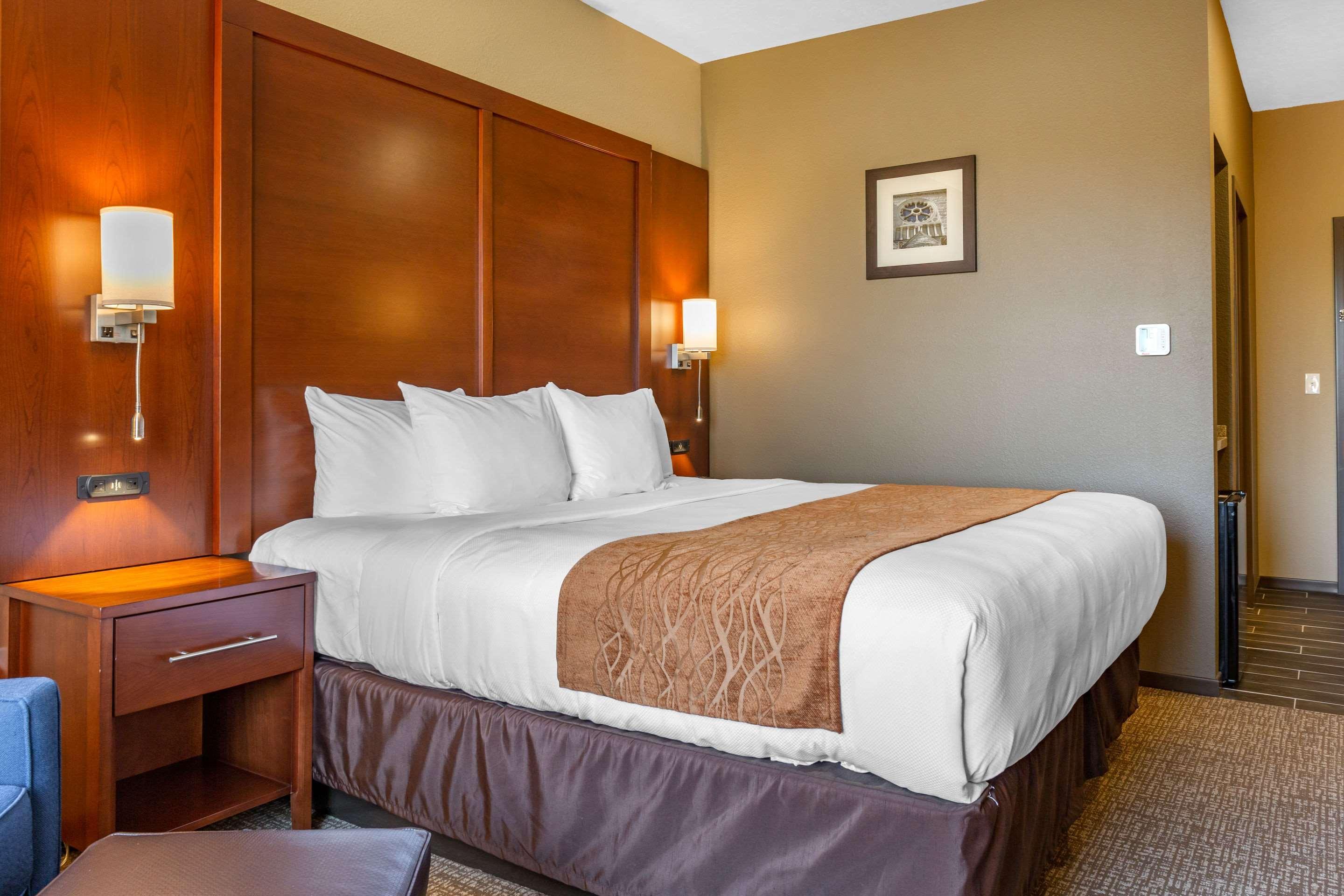 Comfort Inn & Suites Boise Airport Exteriör bild