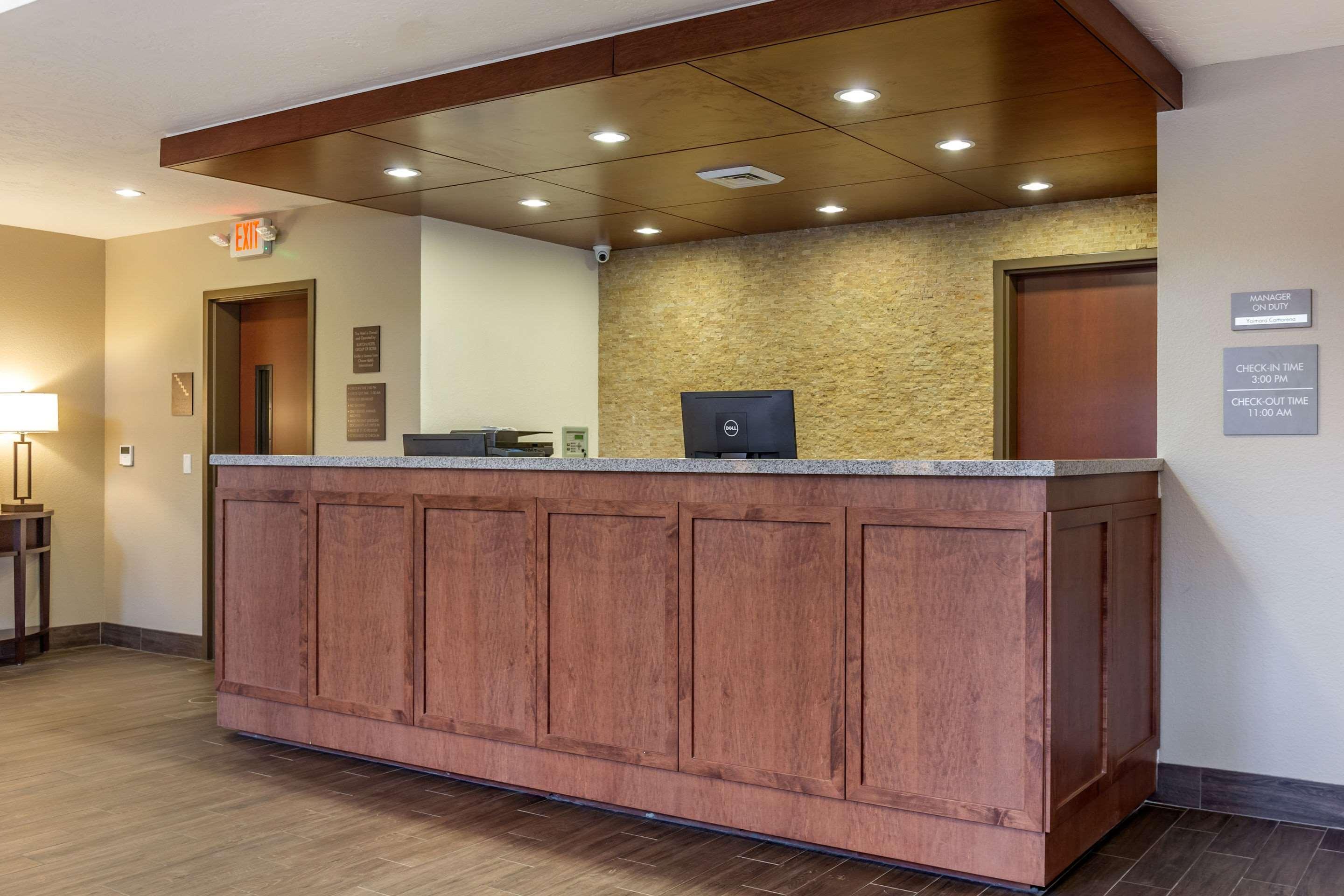 Comfort Inn & Suites Boise Airport Exteriör bild