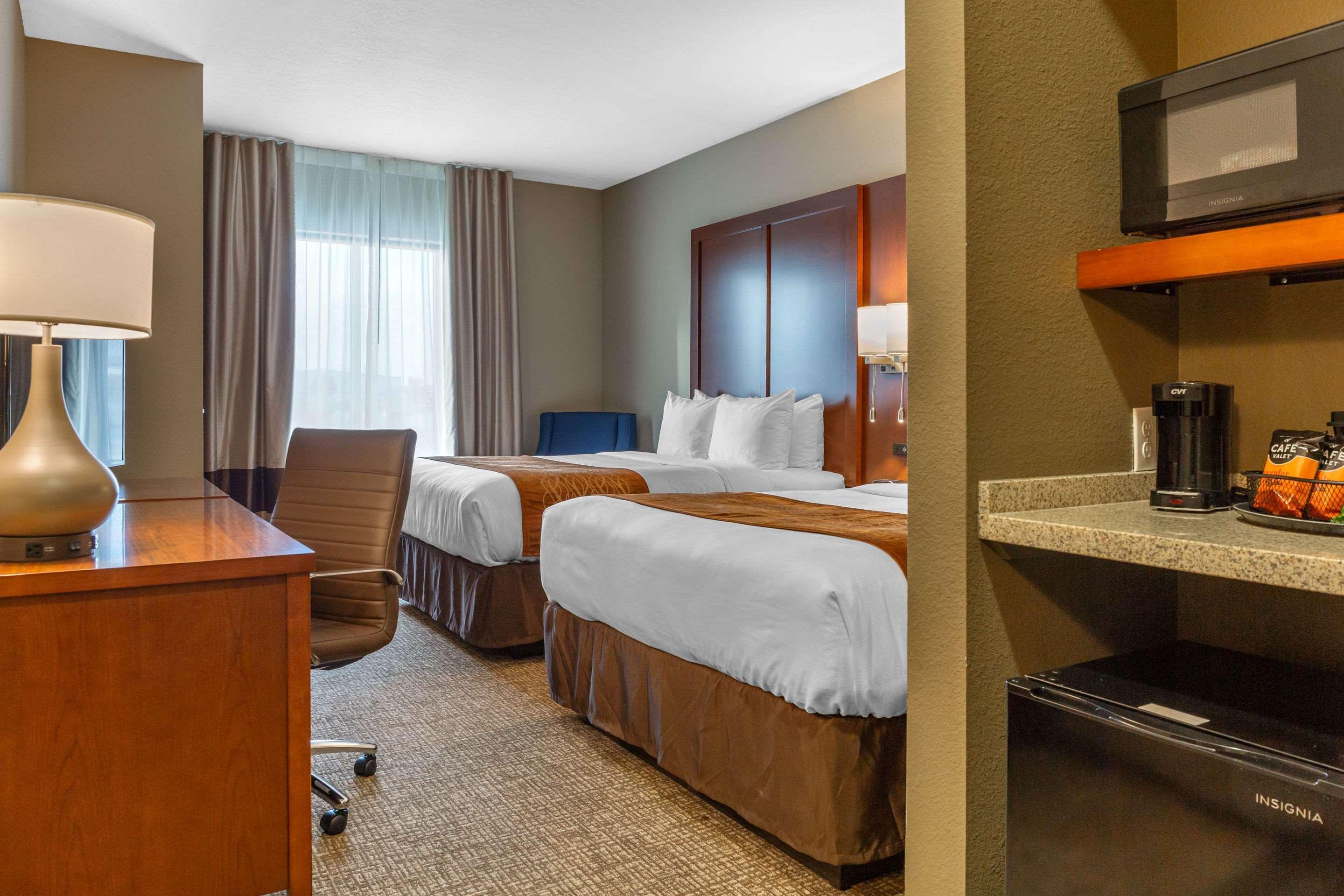 Comfort Inn & Suites Boise Airport Exteriör bild