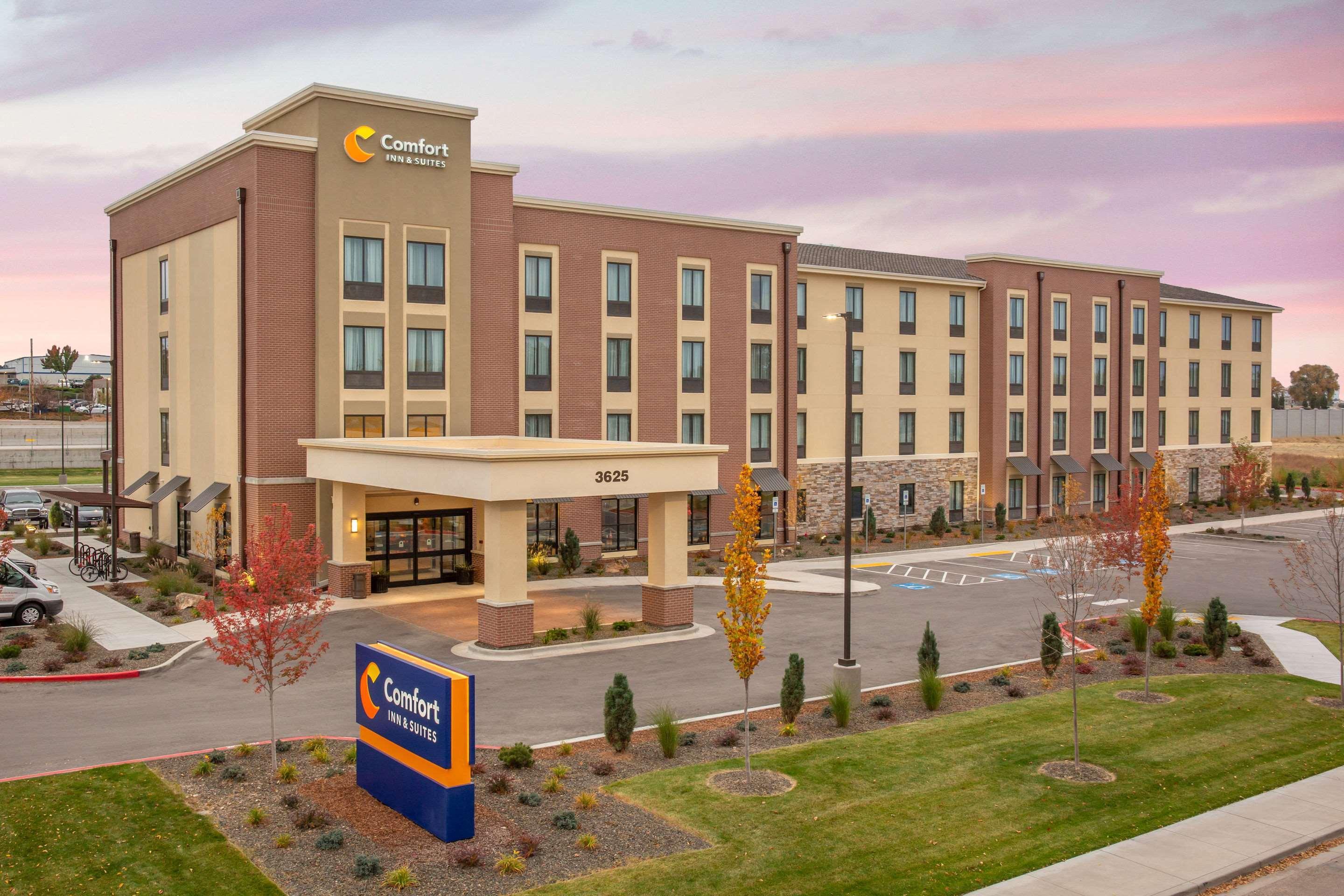 Comfort Inn & Suites Boise Airport Exteriör bild
