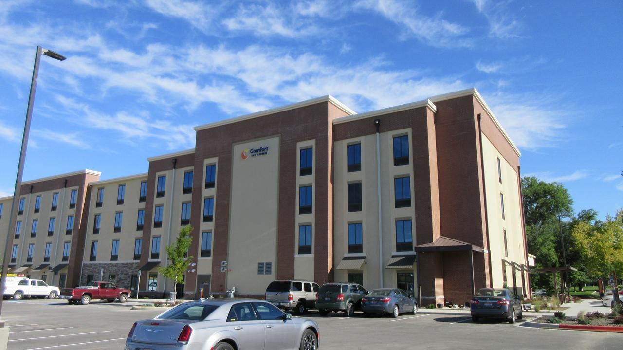 Comfort Inn & Suites Boise Airport Exteriör bild